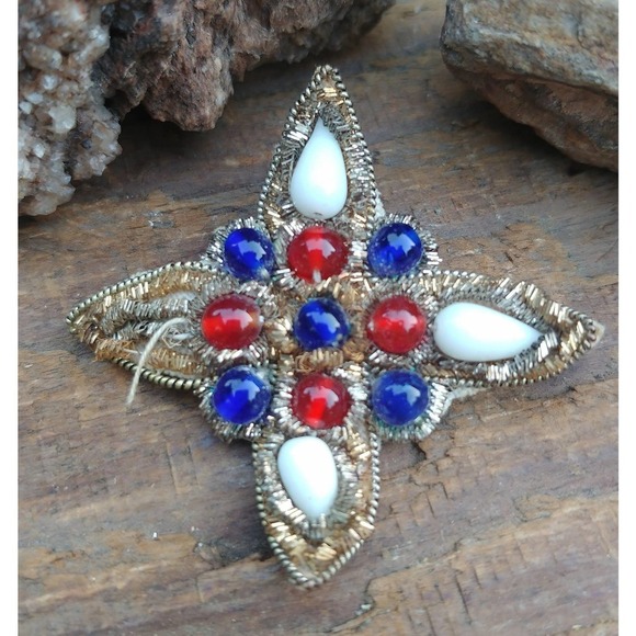 Vintage India Embroidered Brooch Pin Lot - Picture 2 of 9